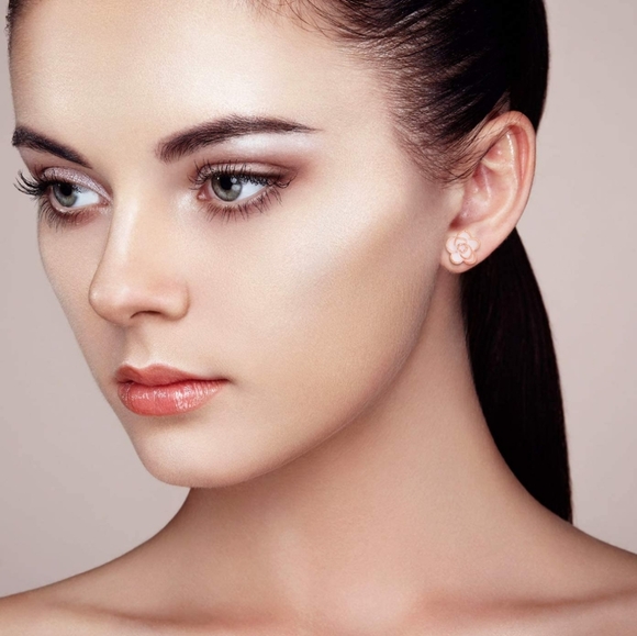 Rose Flower Stud Earrings - Picture 4 of 5